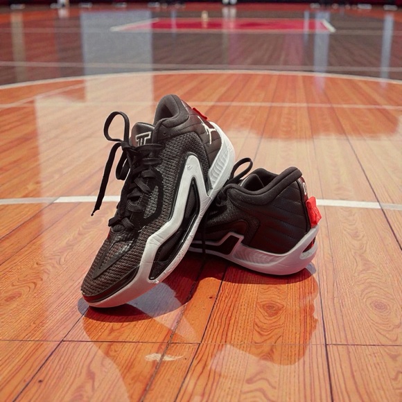 Nike Other - Nike Jordan Tatum 0 Old School Black, Silver, Red Basketball Sneakers Men’s Sz 8